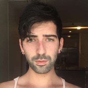 Meet your Posher, Gregory